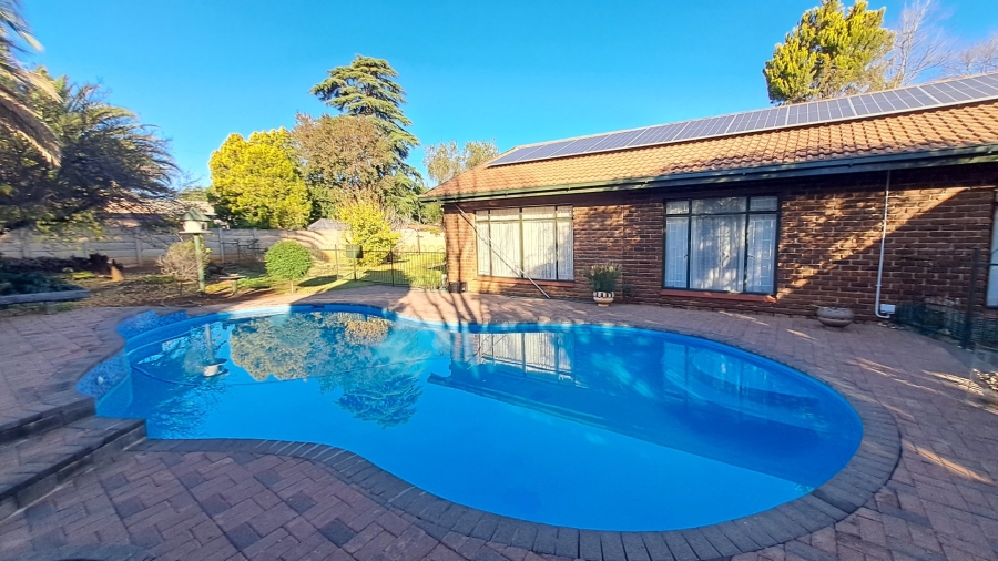 5 Bedroom Property for Sale in Universitas Free State